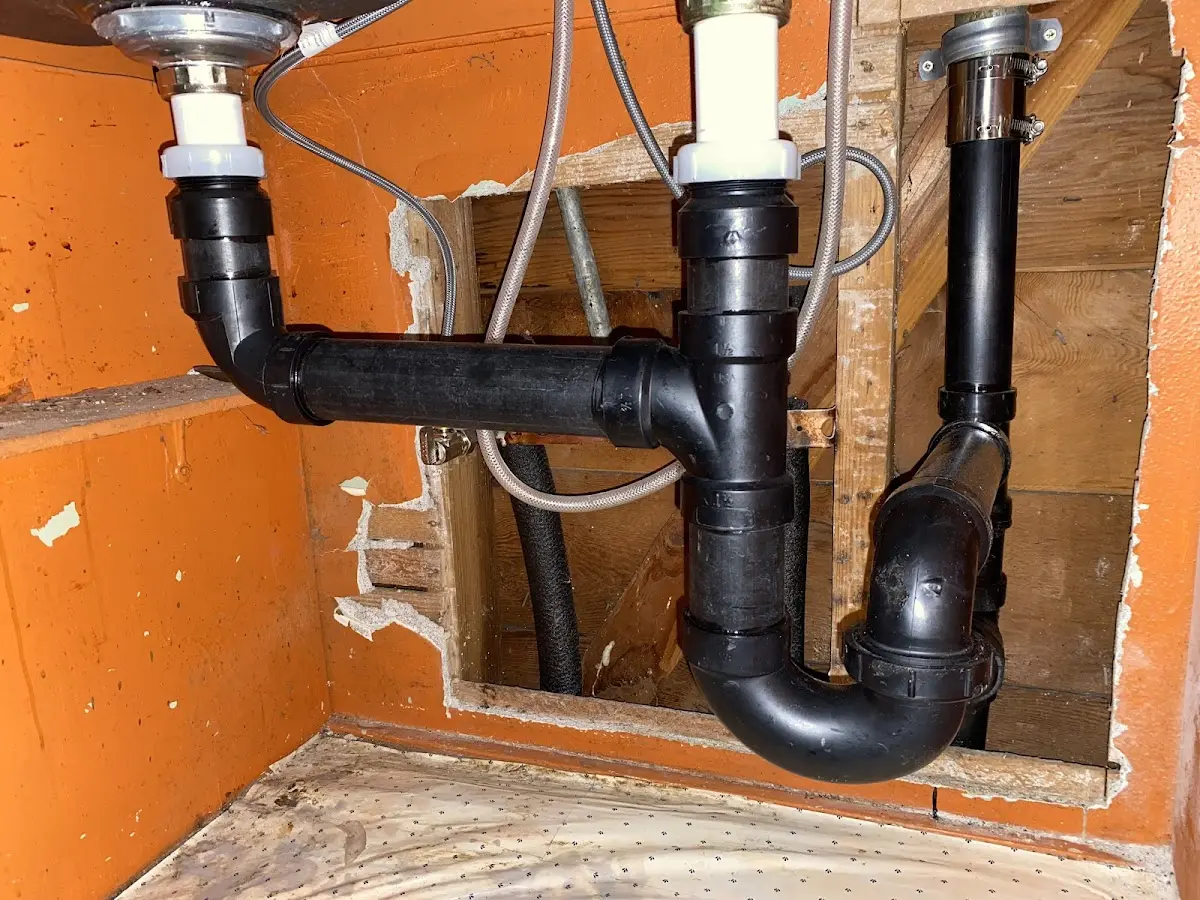 Professional Pipe Bursting equipment and tools on the job in Williamsville